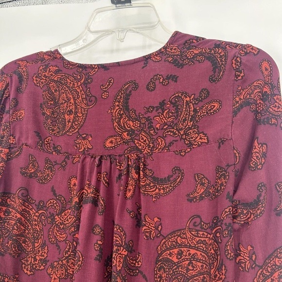 Sun & Shadow Burgundy Drape Front Crop Top Long Crochet Bell Sleeves Size XS - Picture 7 of 10